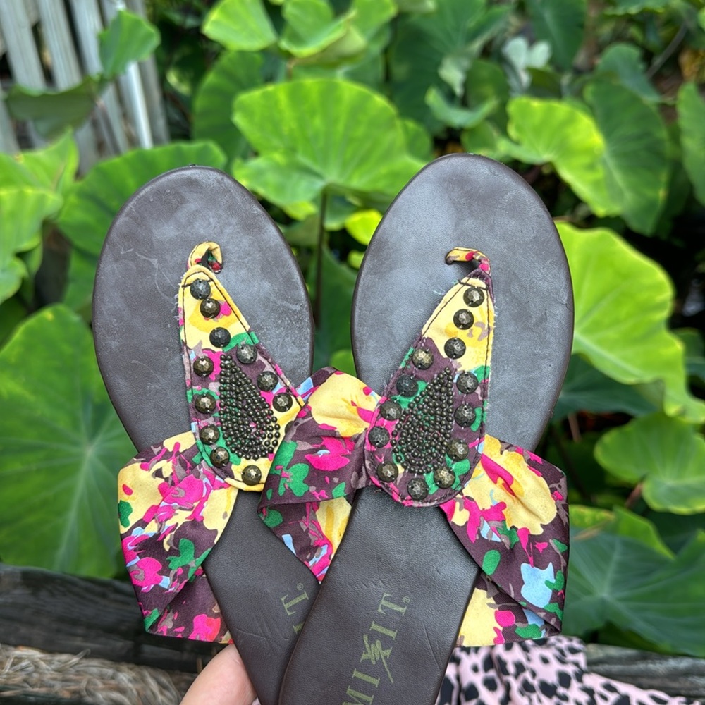 Floral sandals
